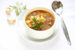 Fresh cabbage cabbage soup: classic recipe