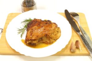 Kurin's hip in the oven: the most delicious recipe