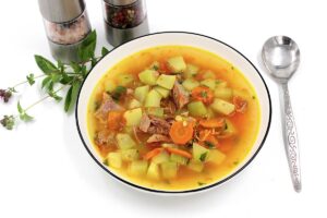 Chicken soup with zucchin