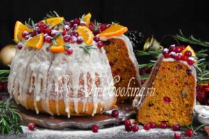 Christmas cupcake with pumpkin, nuts and cranberries