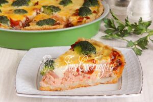Kish with red fish and broccoli