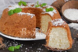 Coconut cupcake