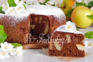 Chocolate charlotte with apples