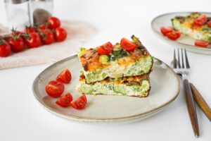 Omlet with broccoli in the oven