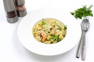 Paste with zucchini and shrimp
