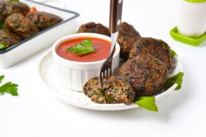 Beef cutlets in the oven without bread