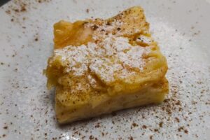 «Invisible» apple pie