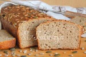 Wheat-rye bread with seeds on sourdough
