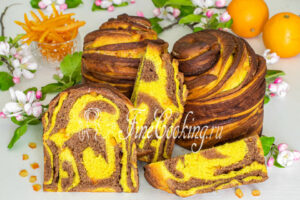 Easter cake craffin orange-chocolate